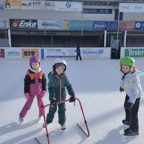 2B beim Eislaufen