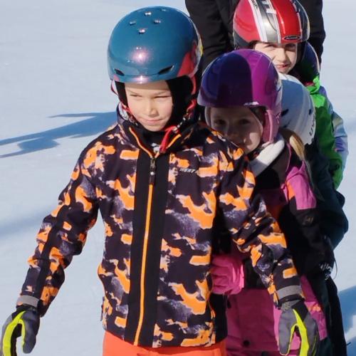 2b beim Eislaufen