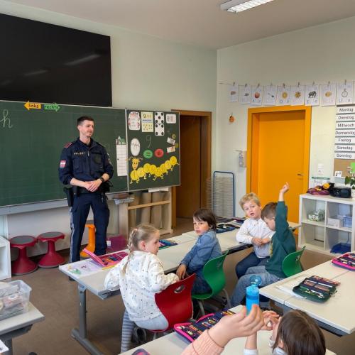Besuch Polizei 1a
