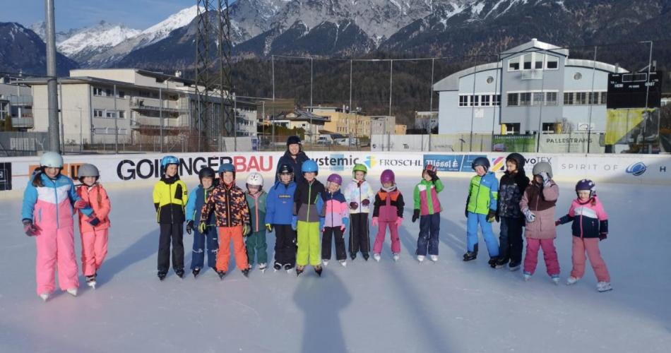 2B beim Eislaufen